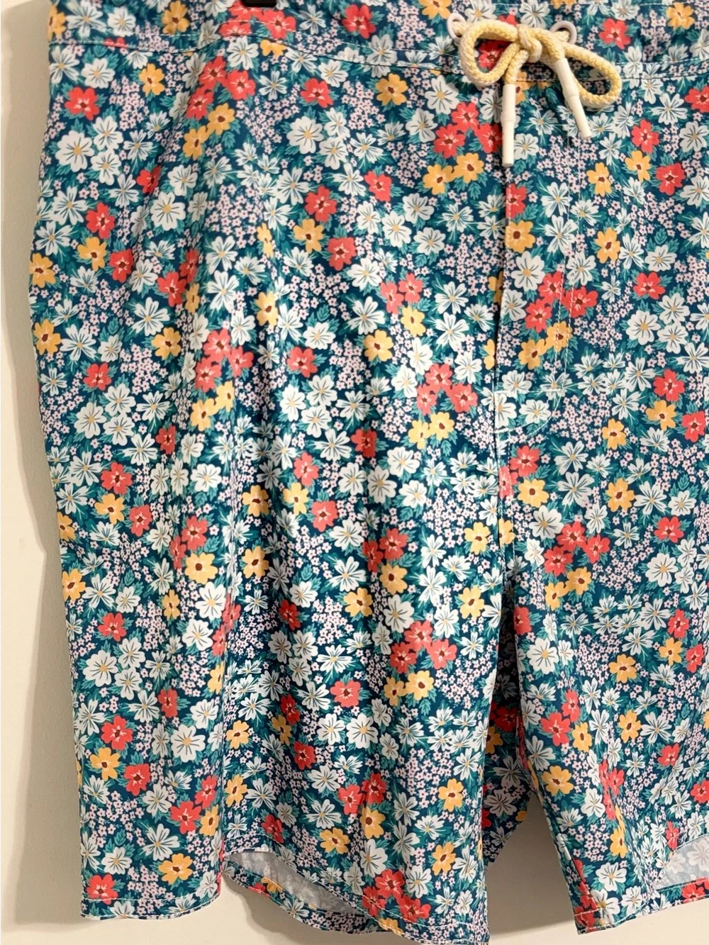Johnnie-O Mens Swim Trunks XXL Blue Floral Print Board Shorts Mesh Lined Beach